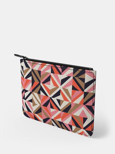 Leather pouch with design