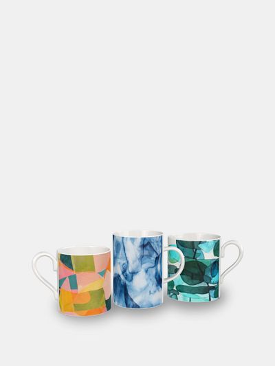 mugs and cups