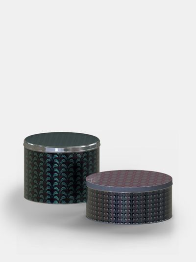 round tins