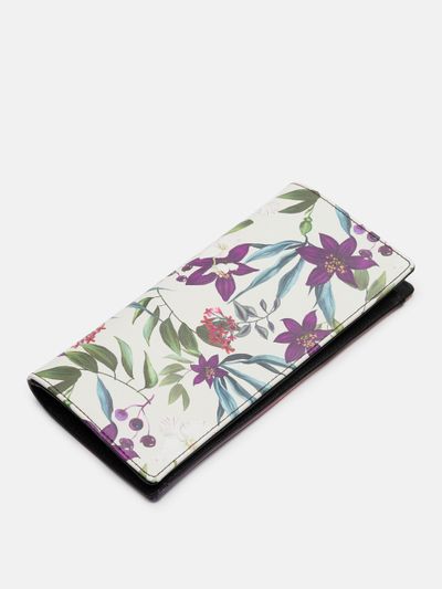travel wallet